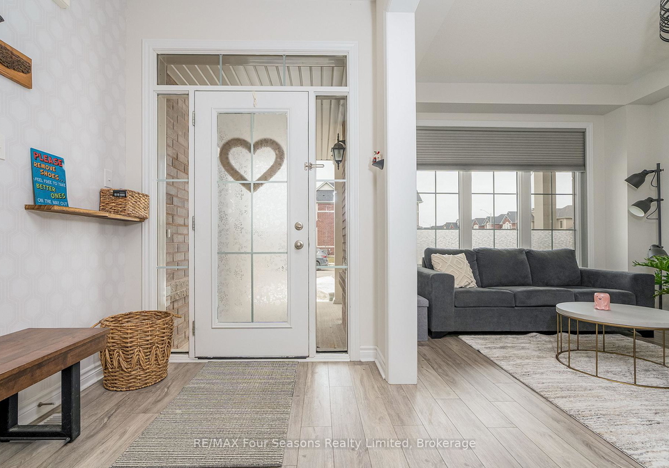 40-kirby-avenue-collingwood-ontario-s13249106