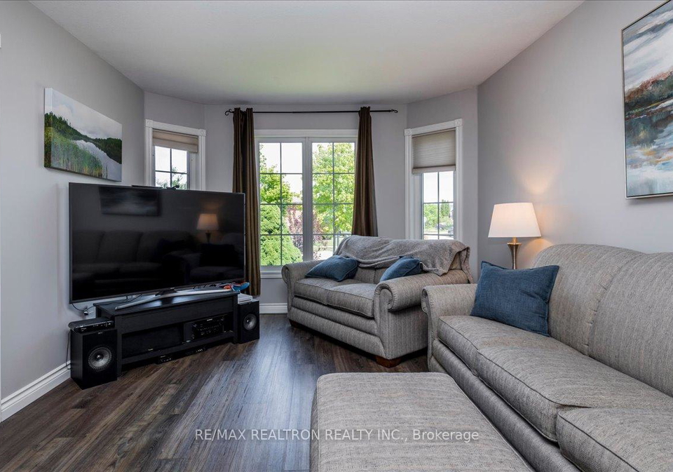 34-oshaughnessy-crescent-barrie-ontario-s13249310