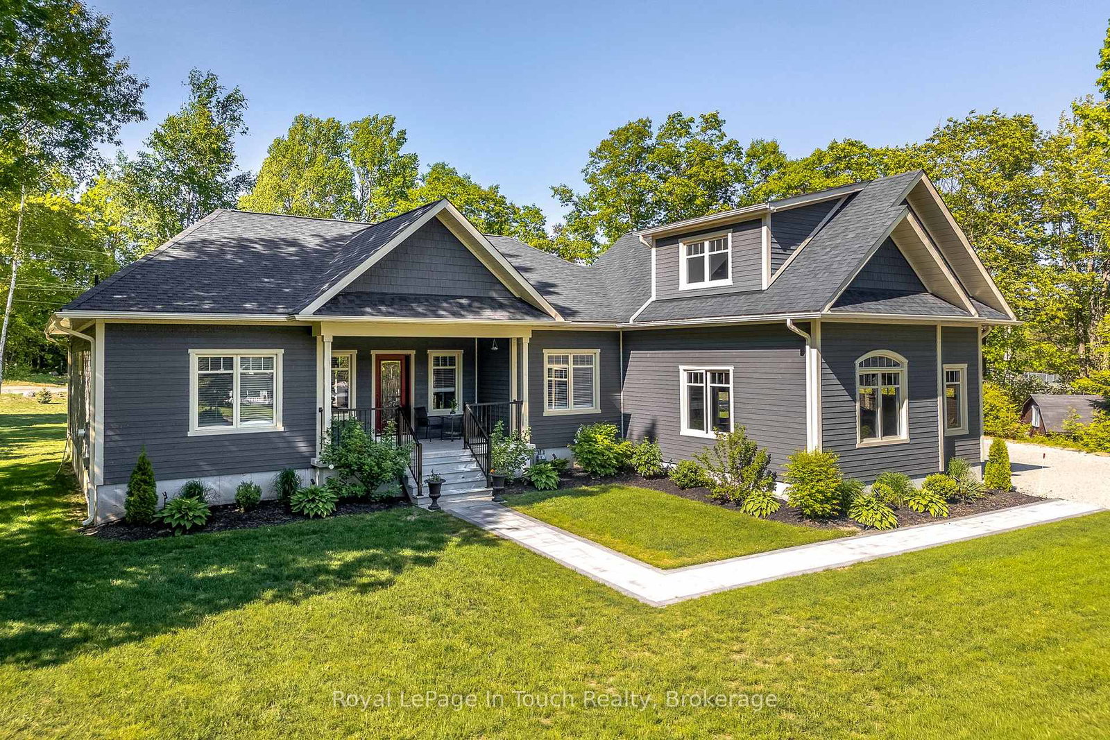 55-beaufort-crescent-tiny-ontario-s13250008