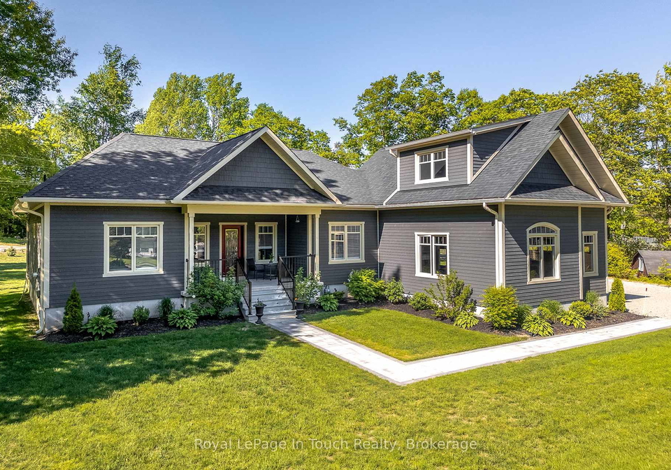 55-beaufort-crescent-tiny-ontario-s13250008