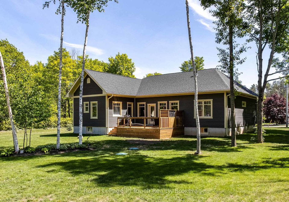55-beaufort-crescent-tiny-ontario-s13250008