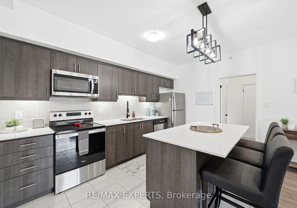 4-spice-way-barrie-ontario-s13250330
