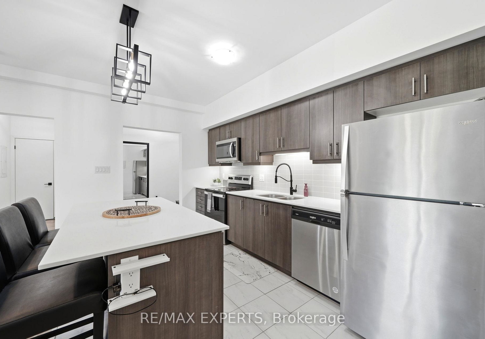 4-spice-way-barrie-ontario-s13250330