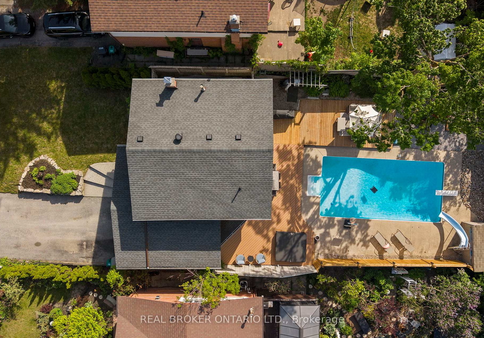 54-farmingdale-crescent-barrie-ontario-s13257336