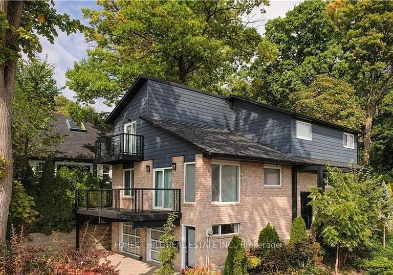 27-berczy-street-barrie-ontario-s13410334