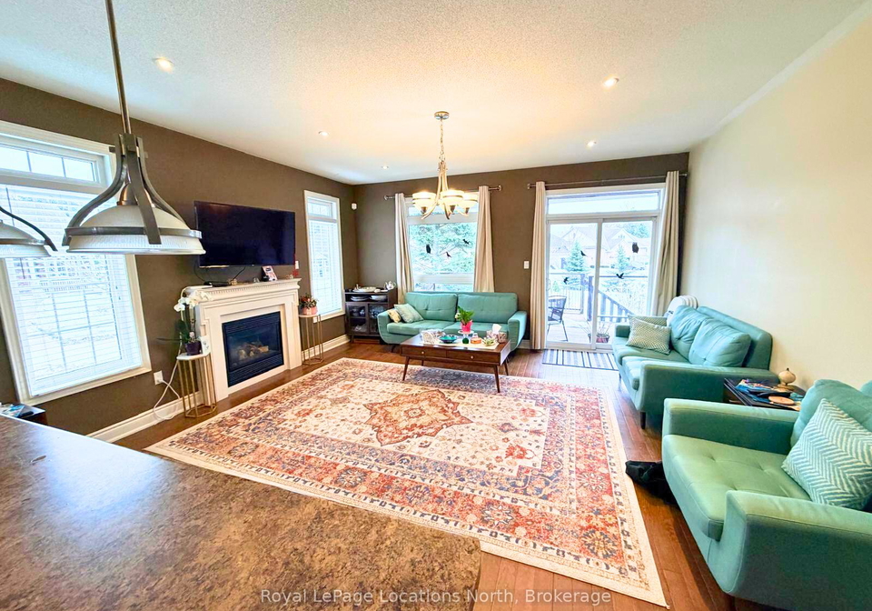1-masters-lane-wasaga-beach-ontario-s13410814