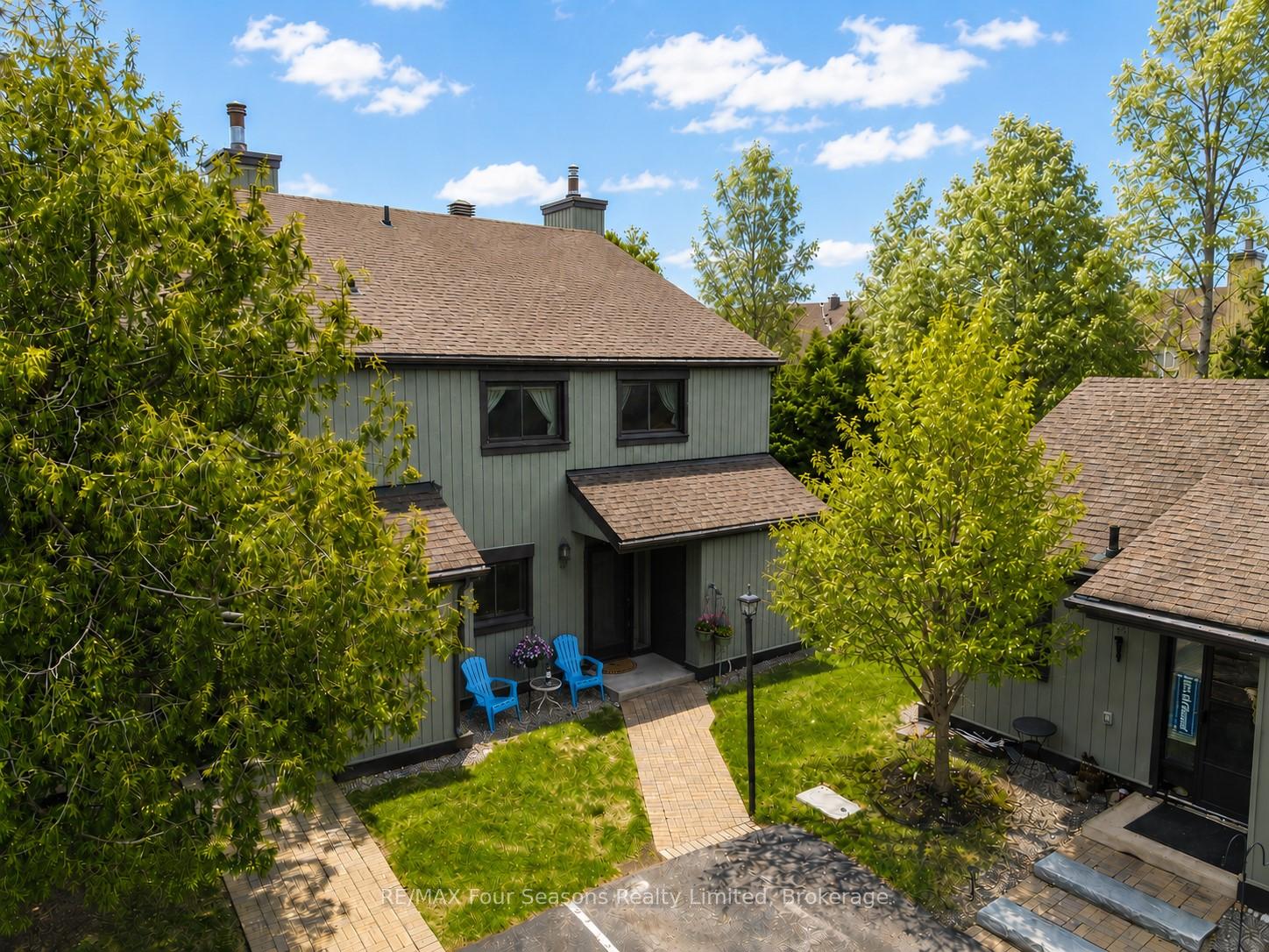 158-escarpment-crescent-collingwood-ontario-s13411032