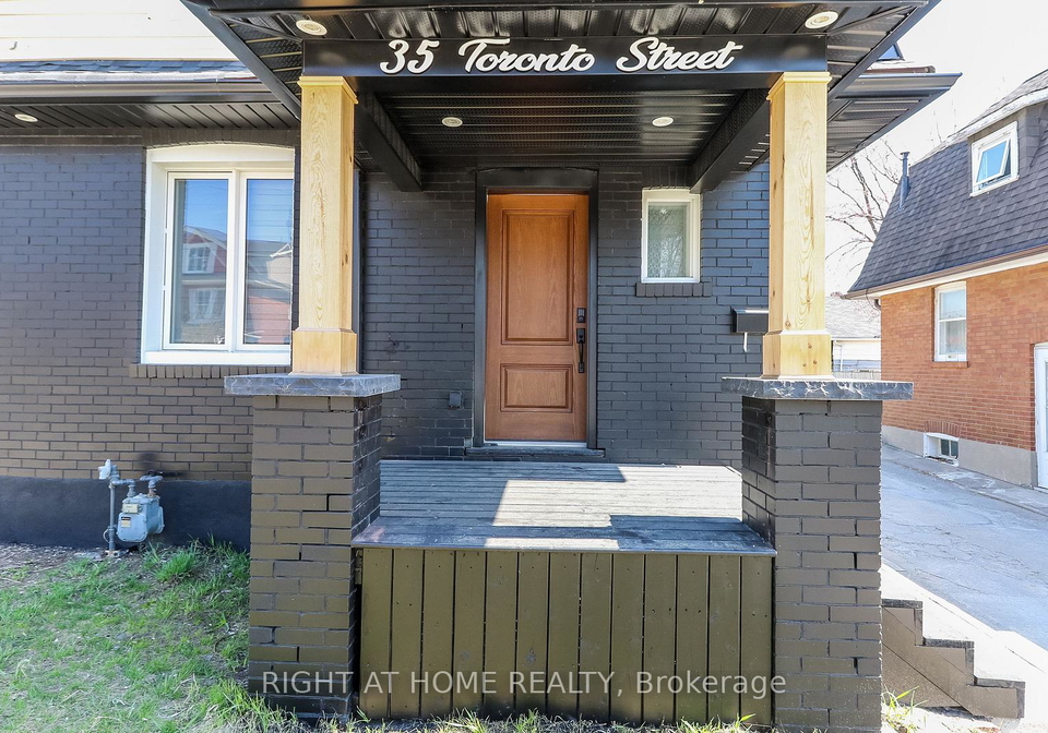 35-toronto-street-barrie-ontario-s13411292