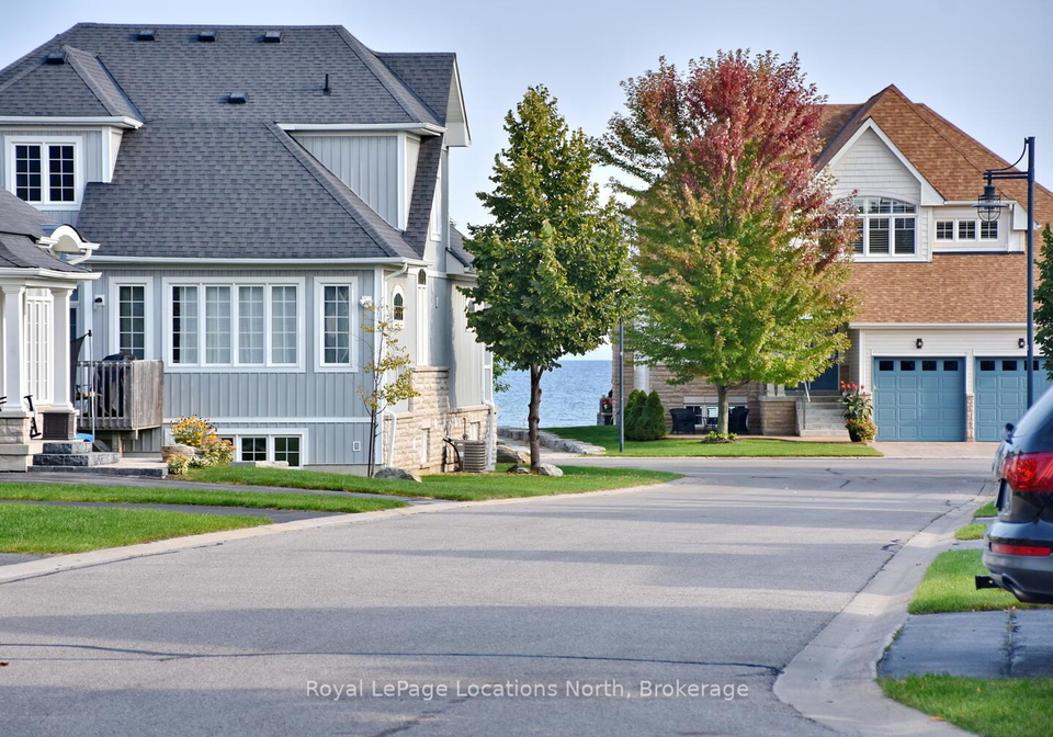 26-starboard-circle-wasaga-beach-ontario-s13412830