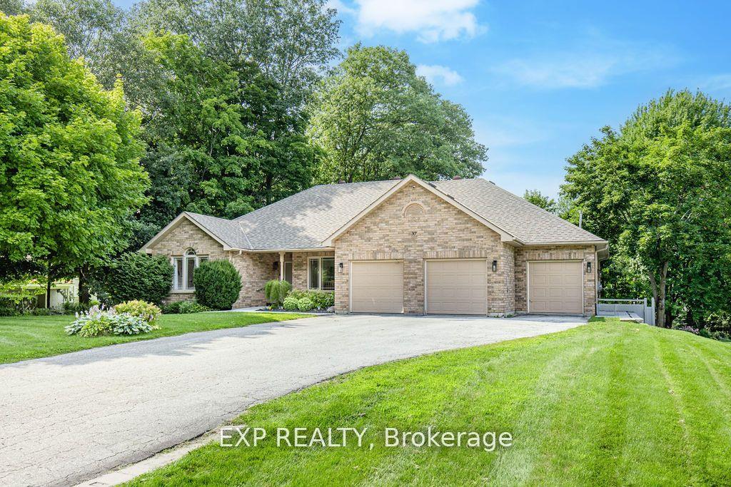 37-paddy-dunns-circle-springwater-ontario-s13413528