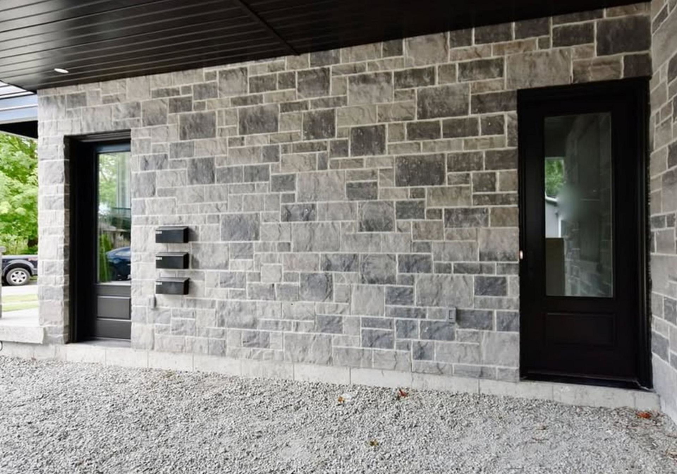 4-centre-street-barrie-ontario-s13415748