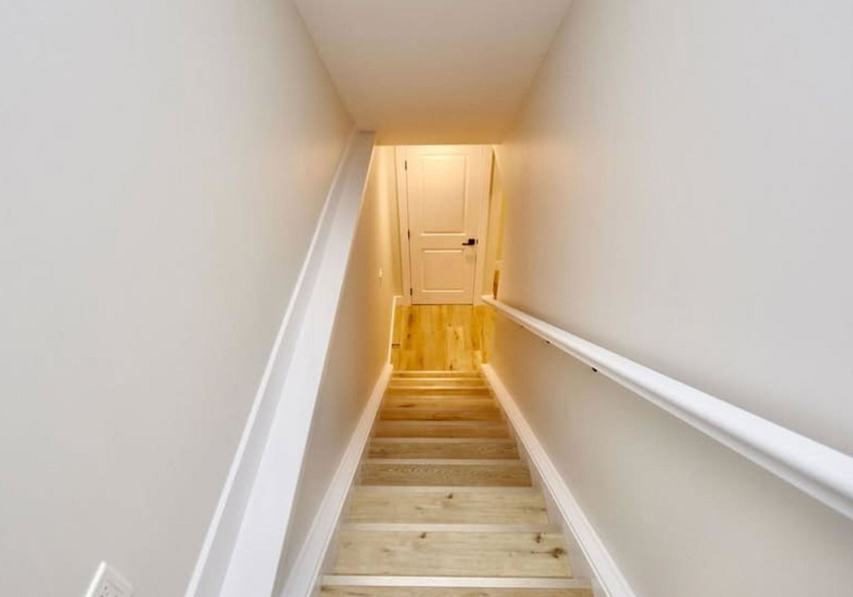 4-centre-street-barrie-ontario-s13415748