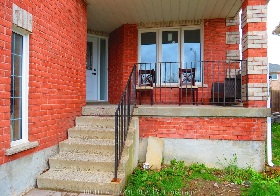 302-stanley-street-barrie-ontario-s13416064