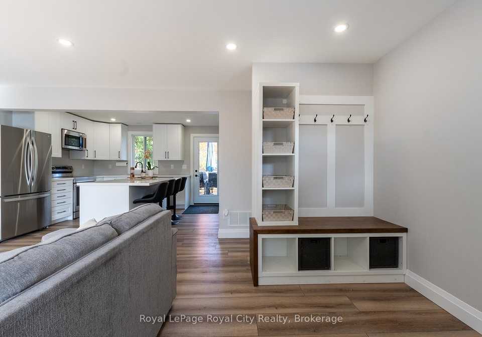 3697-george-johnston-road-springwater-ontario-s13416086