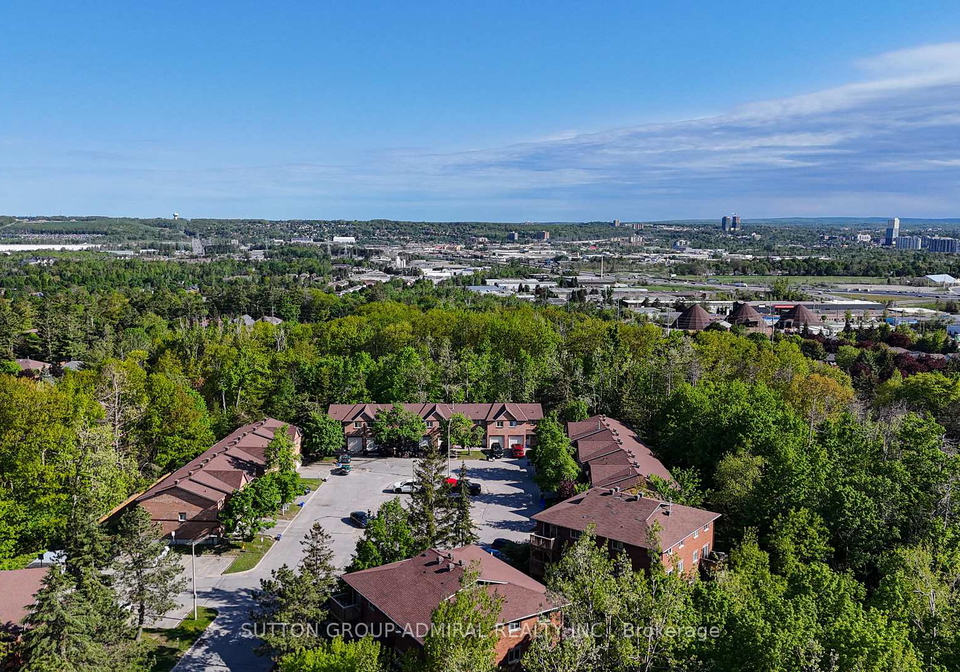 16-evergreen-court-barrie-ontario-s13418144