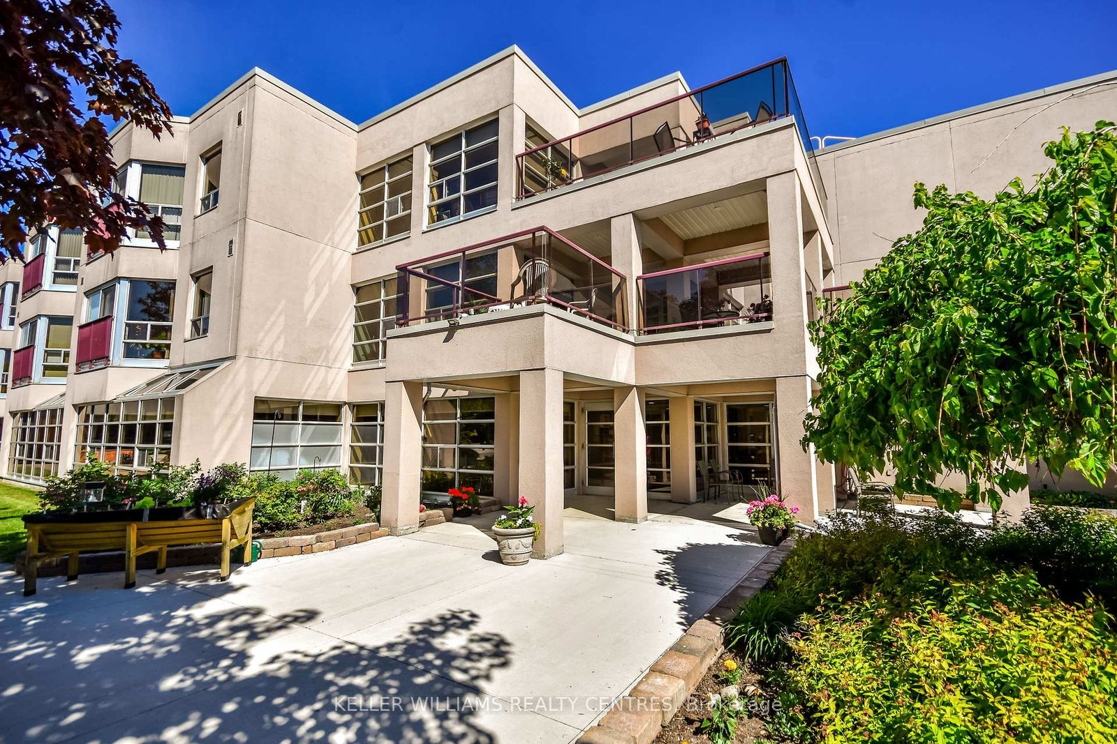 49-raglan-street-collingwood-ontario-s13418402