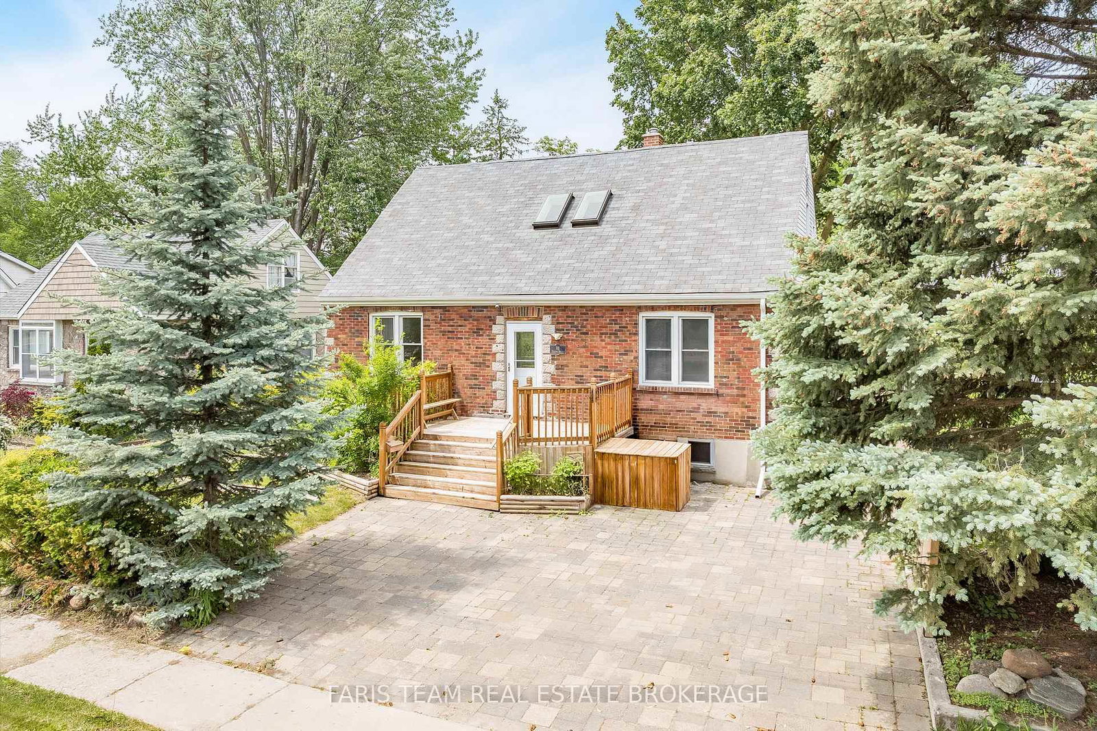 18-holgate-street-barrie-ontario-s13419118