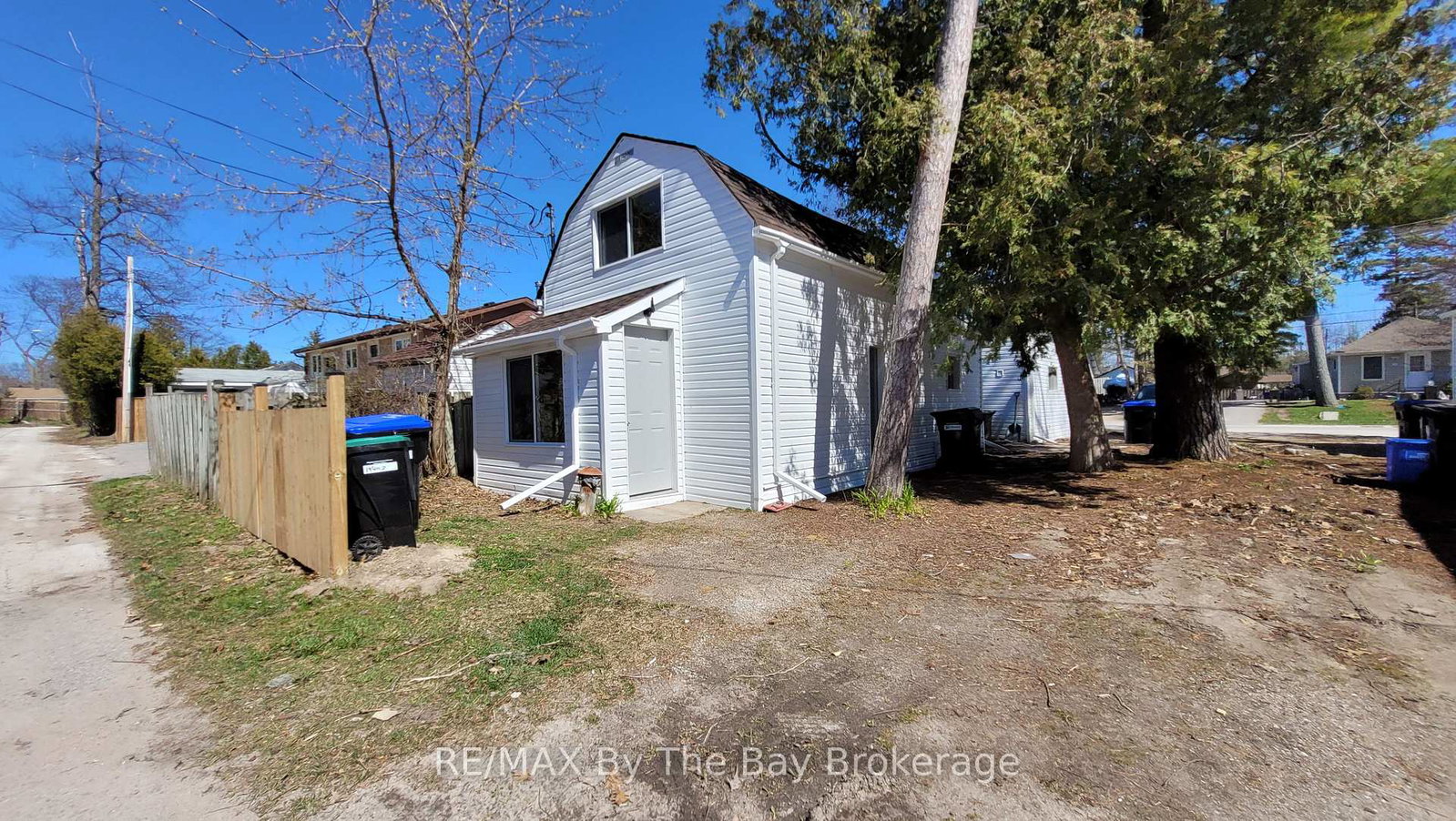 19-glen-street-wasaga-beach-ontario-s13420794