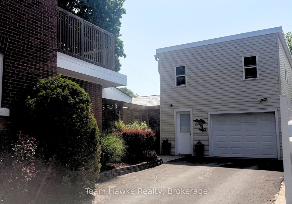 443-elizabeth-street-midland-ontario-s13421260