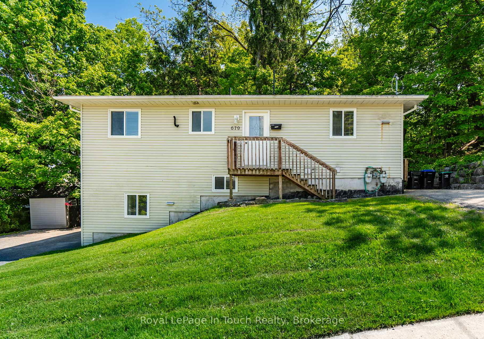 679-montreal-street-midland-ontario-s13421928