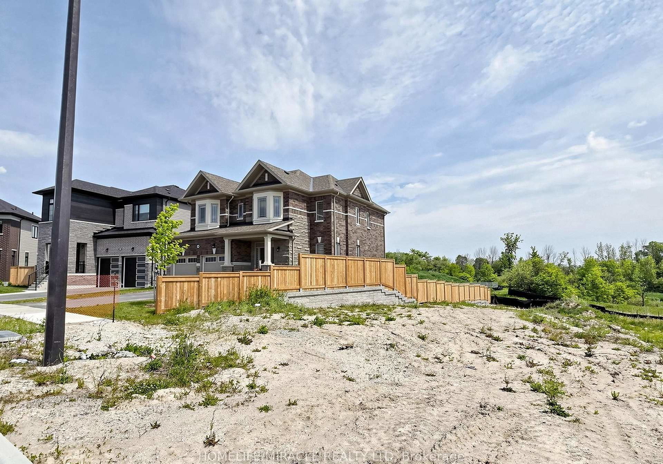 60-season-crescent-wasaga-beach-ontario-s13423312