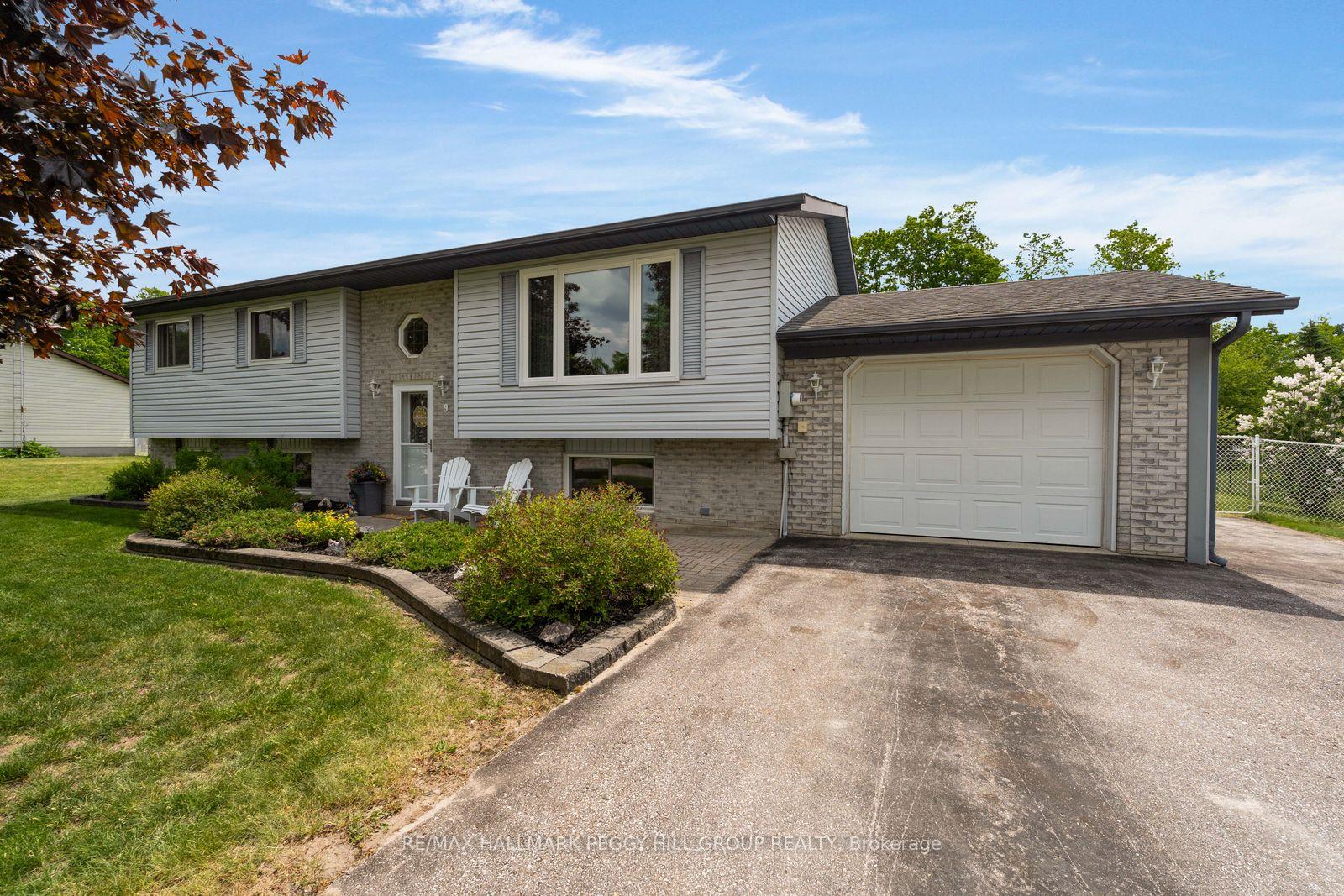 9-adams-avenue-springwater-ontario-s13424420