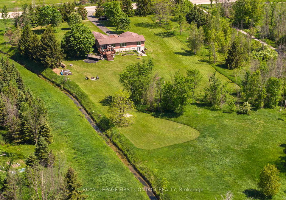 2053-26-highway-springwater-ontario-s13425036
