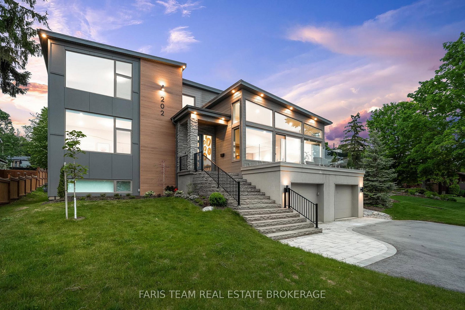 202-kempenfelt-drive-barrie-ontario-s13425266