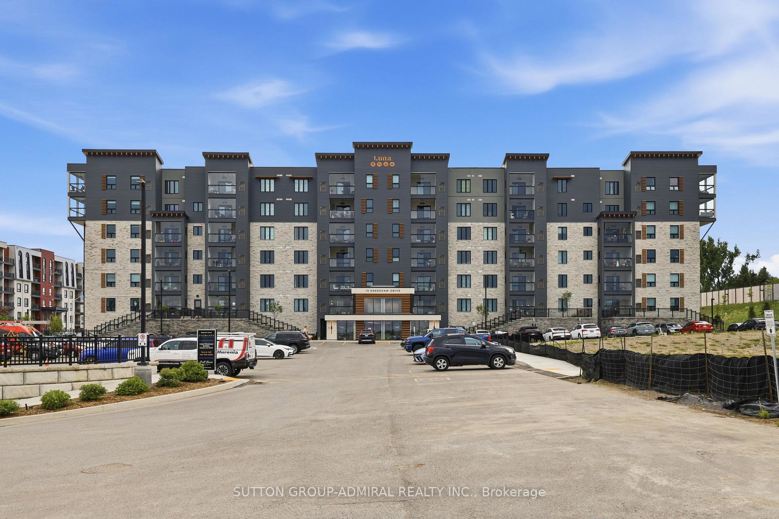 15-kneeshaw-drive-barrie-ontario-s13425616