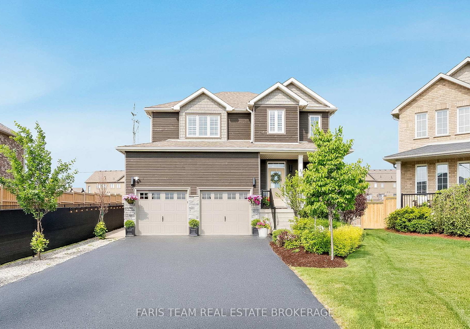 37-lockerbie-crescent-collingwood-ontario-s13425640
