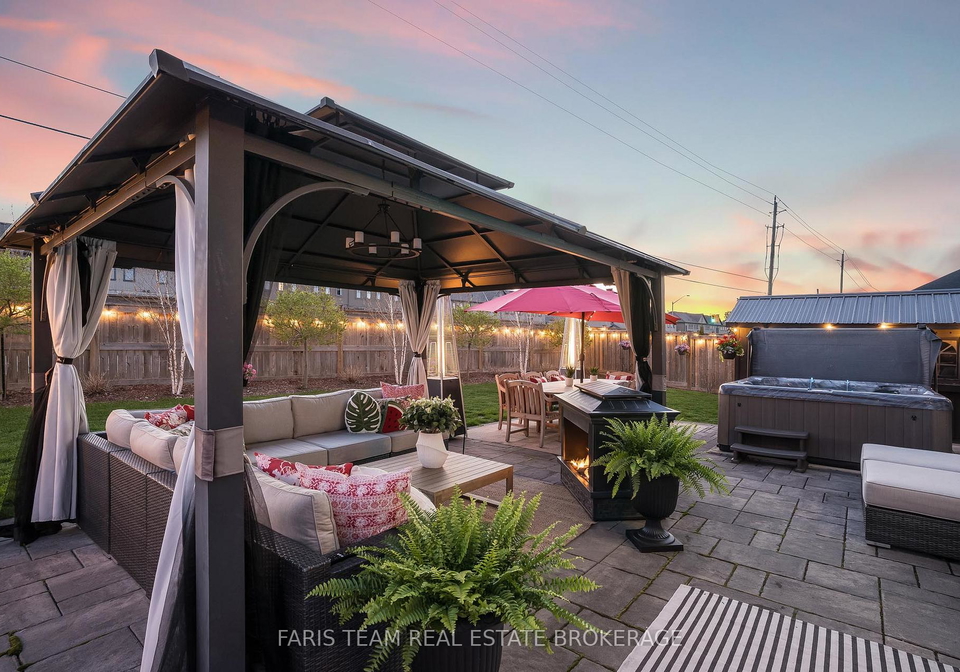 37-lockerbie-crescent-collingwood-ontario-s13425640