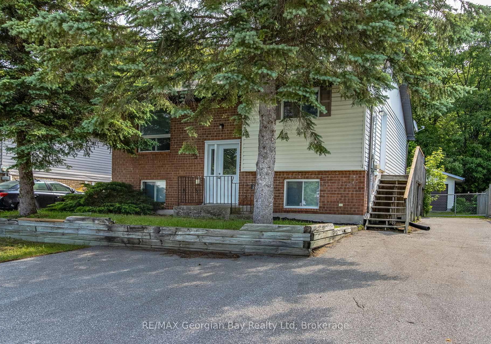 15-mcguire-road-penetanguishene-ontario-s13425870