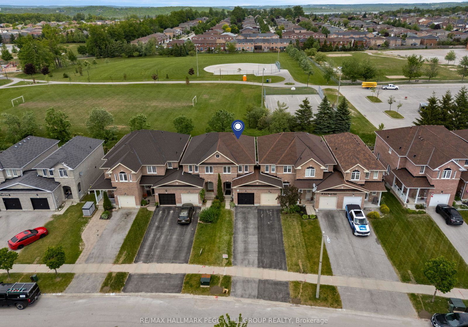 34-arch-brown-court-barrie-ontario-s13426598