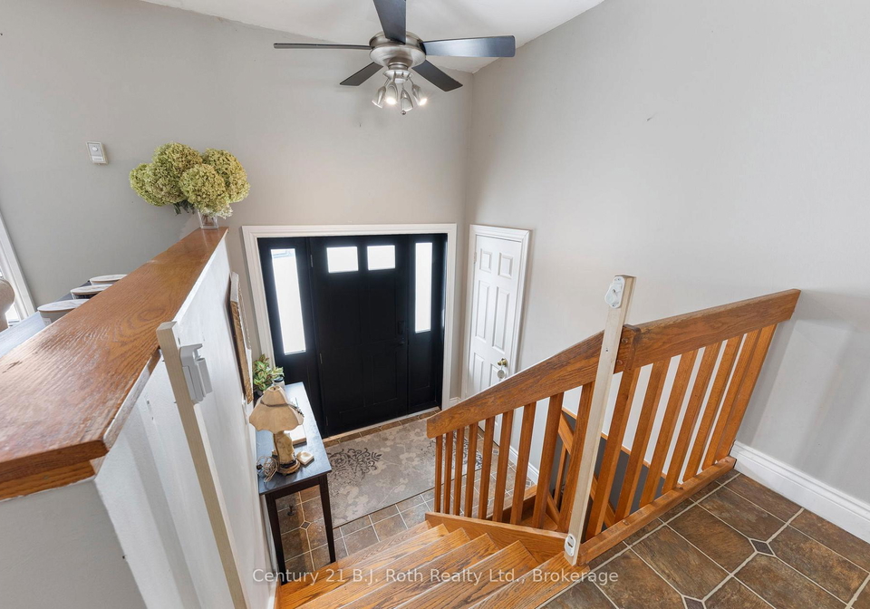 60-lepage-drive-penetanguishene-ontario-s13427306