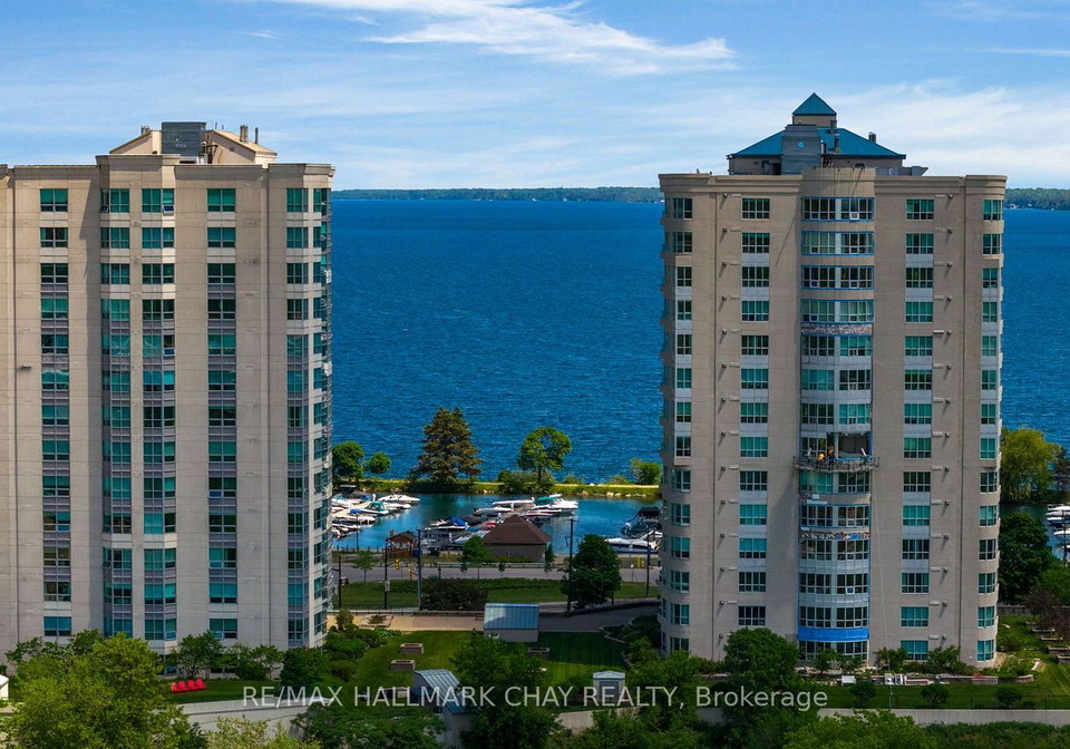 6-toronto-street-barrie-ontario-s13427344