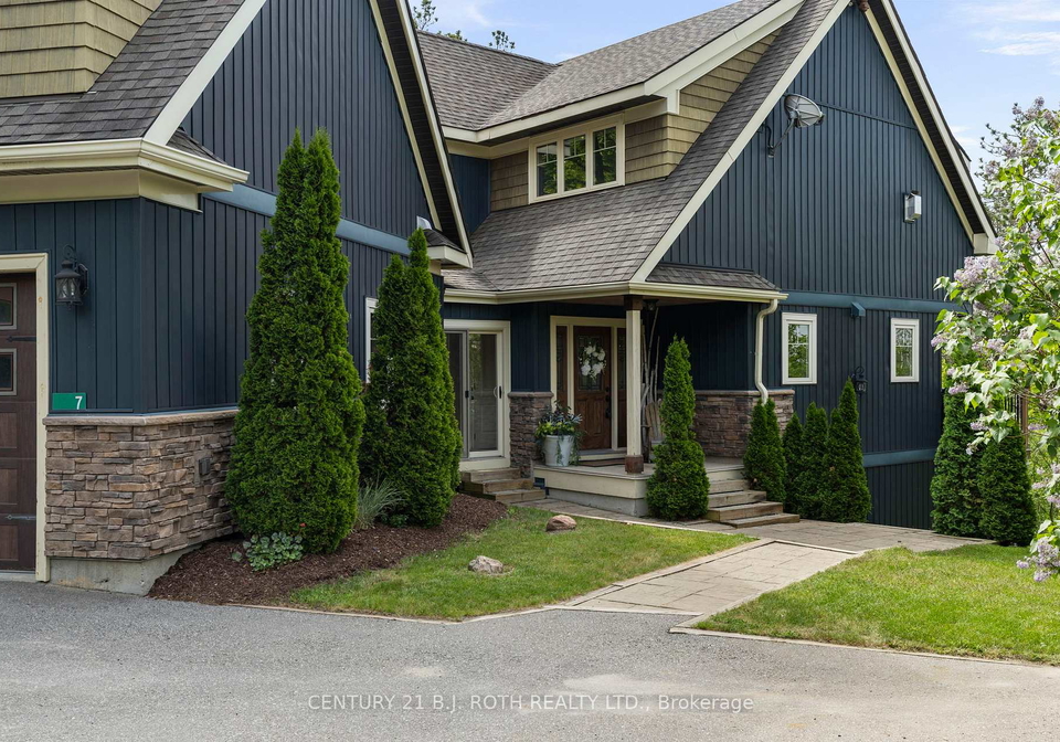 7-pine-point-oro-medonte-ontario-s13428208