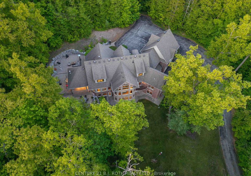 1-pierce-court-springwater-ontario-s13428306