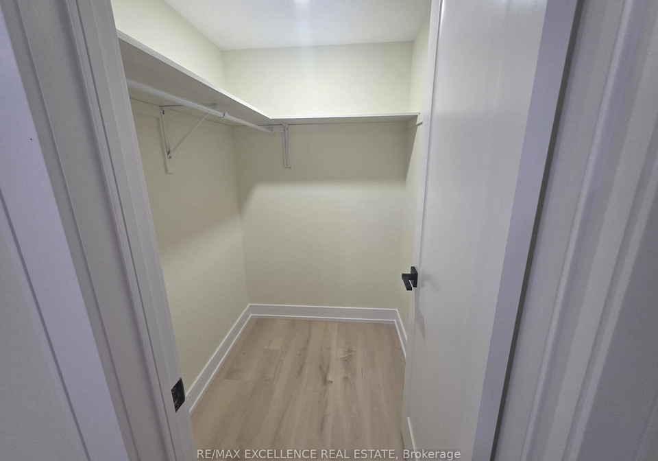 91-berkely-street-wasaga-beach-ontario-s13428404