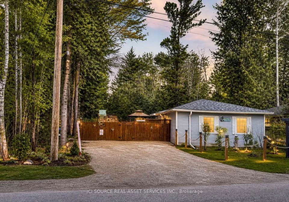 126-pinecrest-avenue-wasaga-beach-ontario-s13428602