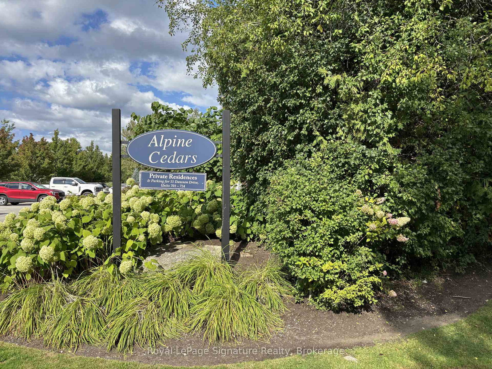 11-dawson-drive-collingwood-ontario-s13429110