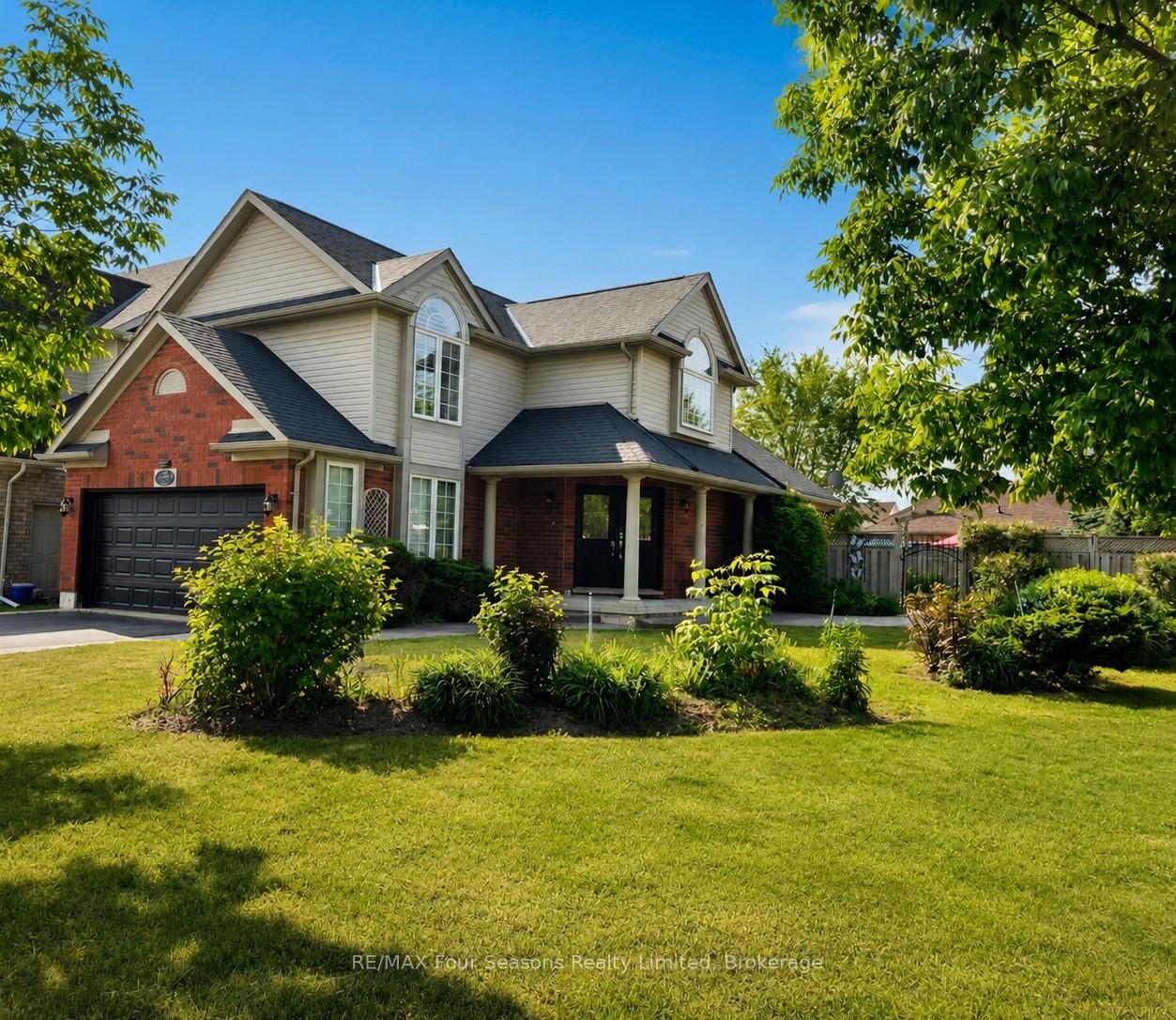 59-highlands-crescent-collingwood-ontario-s13429222
