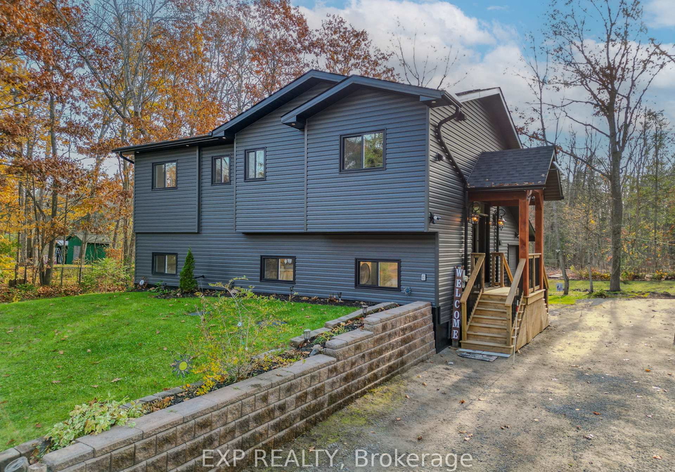 39-becketts-side-road-tay-ontario-s13431046