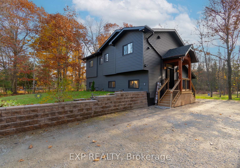39-becketts-side-road-tay-ontario-s13431046