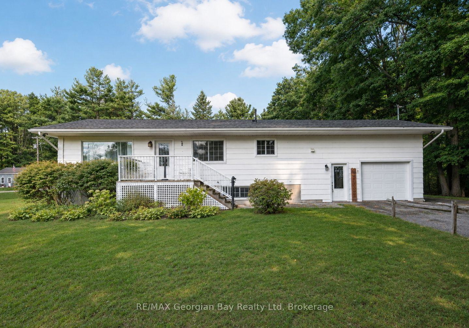 1034-pine-grove-road-penetanguishene-ontario-s13432386