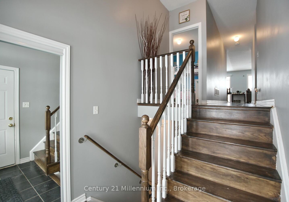 133-white-sands-way-wasaga-beach-ontario-s13432660