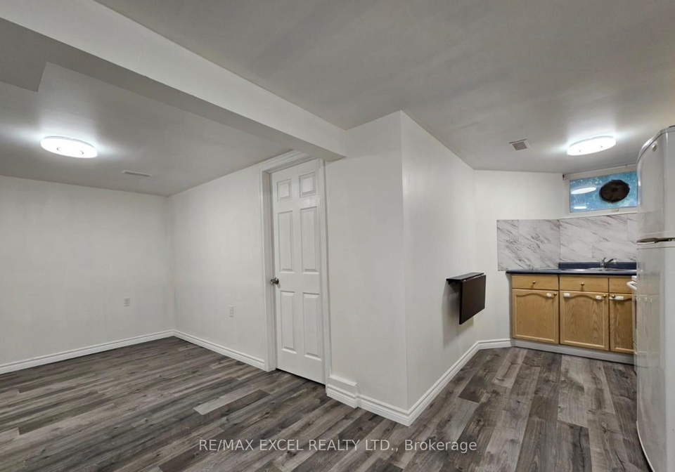22-northpark-road-barrie-ontario-s13433852