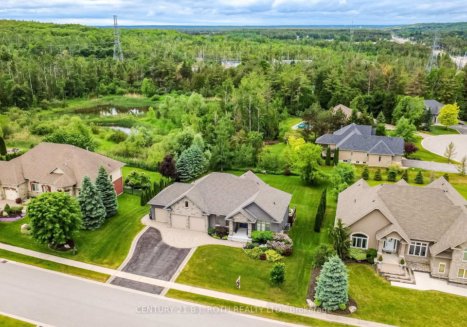 37-wendat-trail-springwater-ontario-s13434092