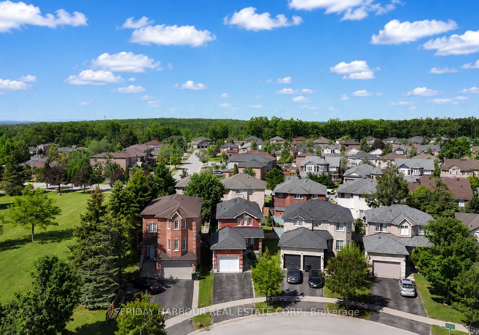 48-sherwood-court-barrie-ontario-s13435118