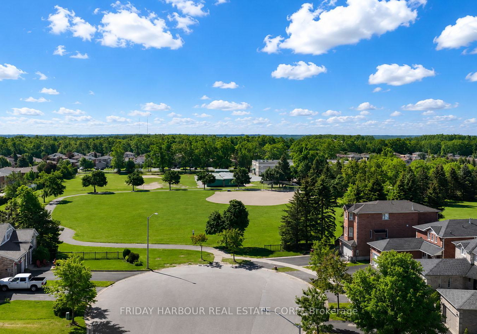 48-sherwood-court-barrie-ontario-s13435118