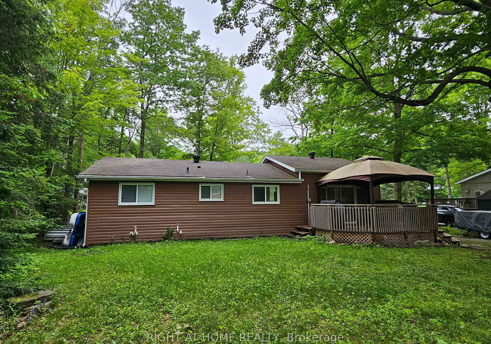 45-heda-drive-tiny-ontario-s13435688